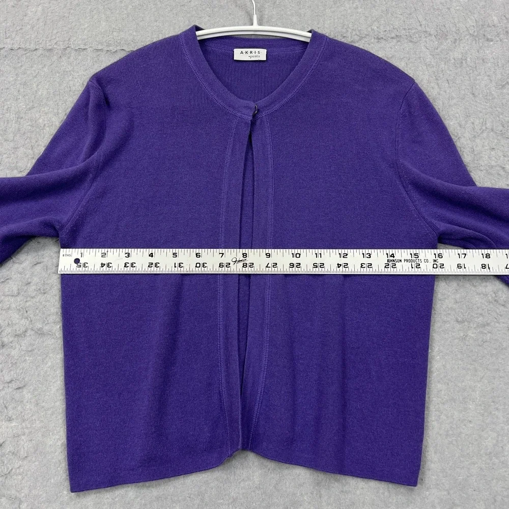 Akris Punto Cardigan Women's 10 Purple Cashmere Silk Button Short Sleeve Sweater - Picture 4 of 11